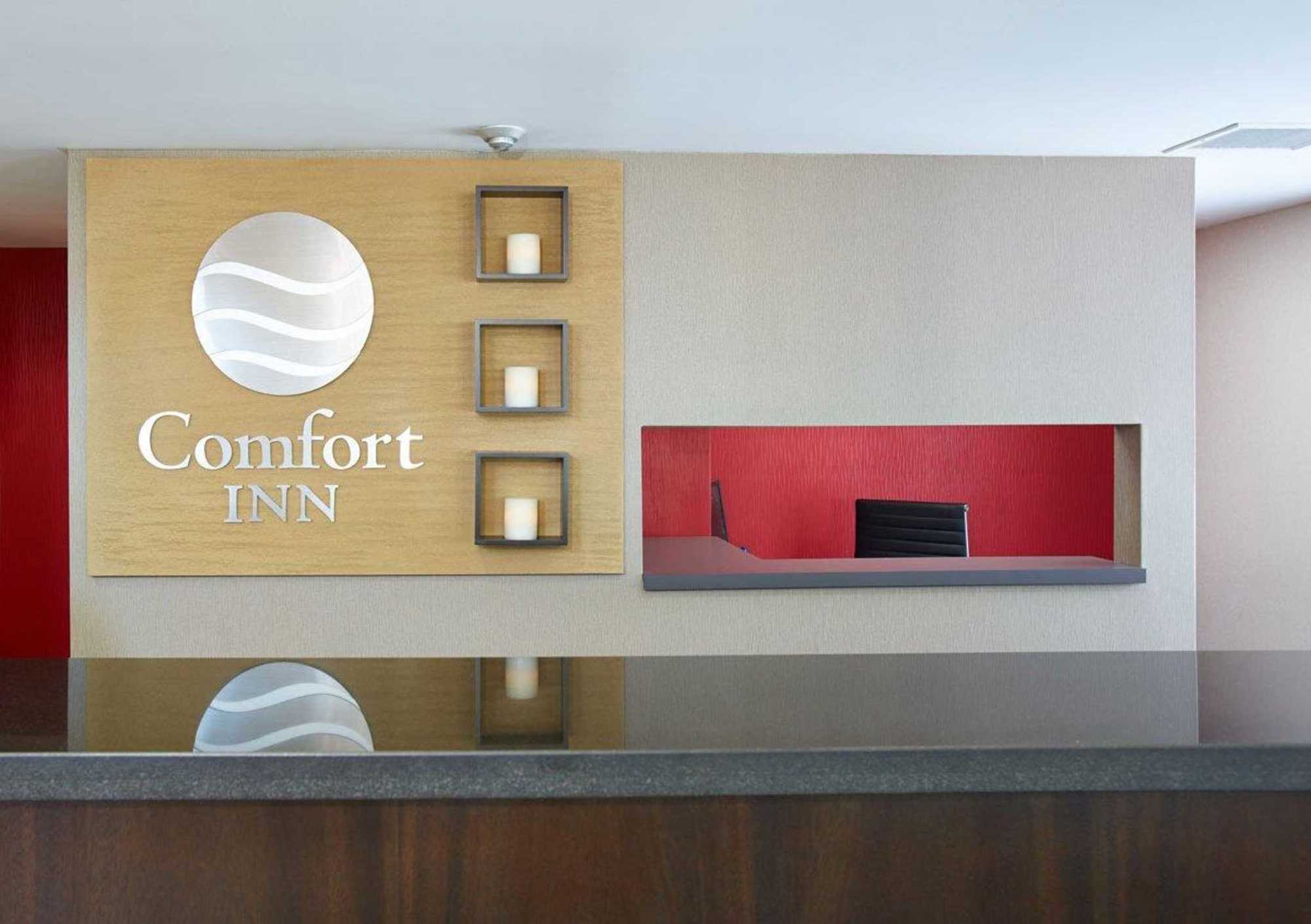 Comfort Inn Belleville Beltér fotó